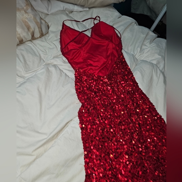 Scala silk Sequined wedding Prom Dress Size 4 red Sequins elegant - Picture 7 of 17